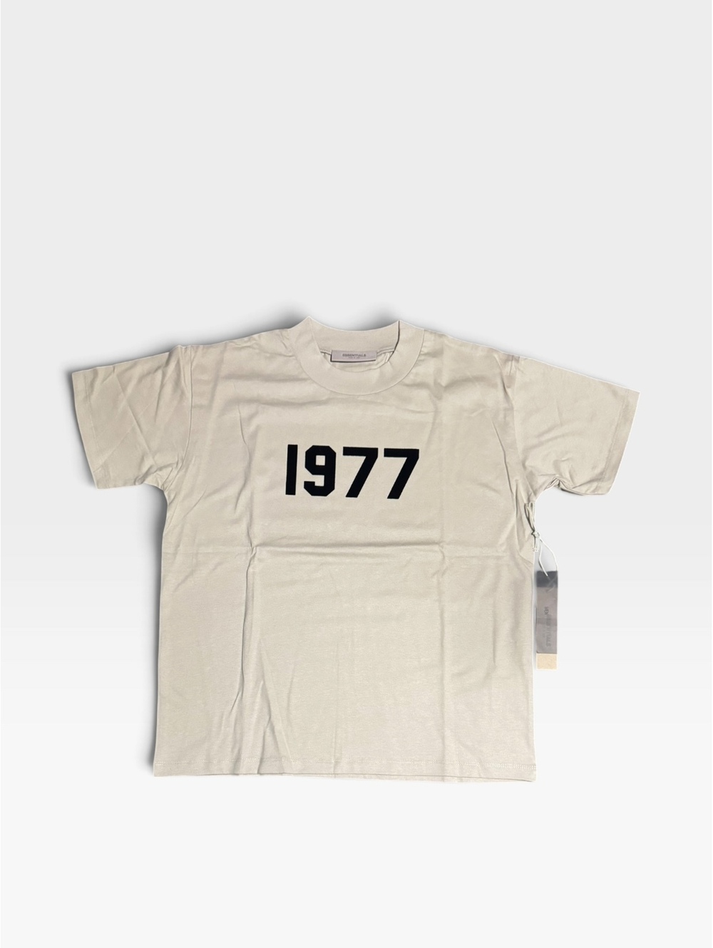 Essentials Fear of God 1977 cream T-shirt